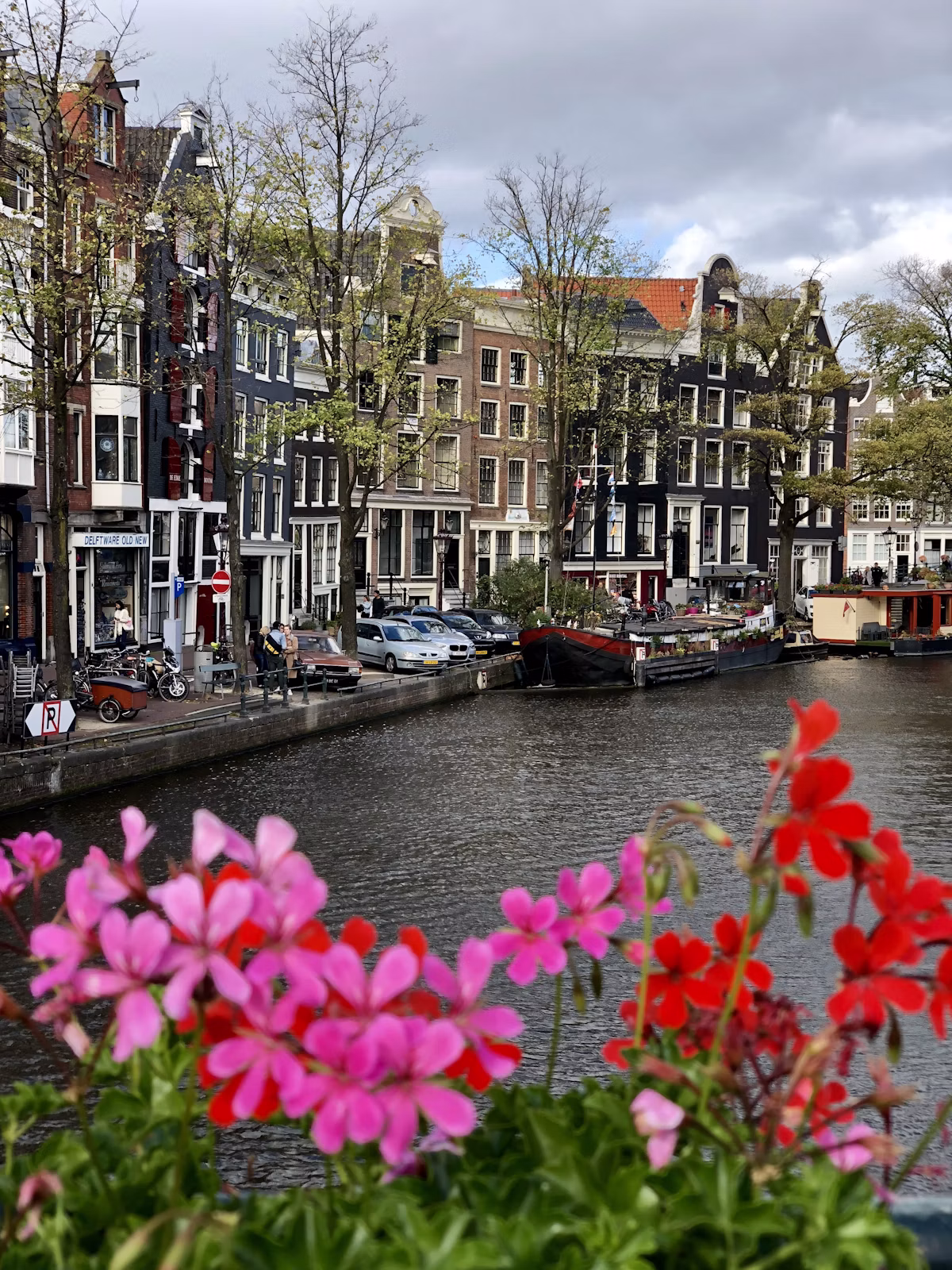 The Golden Age of Windmills & Canals | Amsterdam + Zaanse Schans + Diamond Legacy 1-Day Private Tour