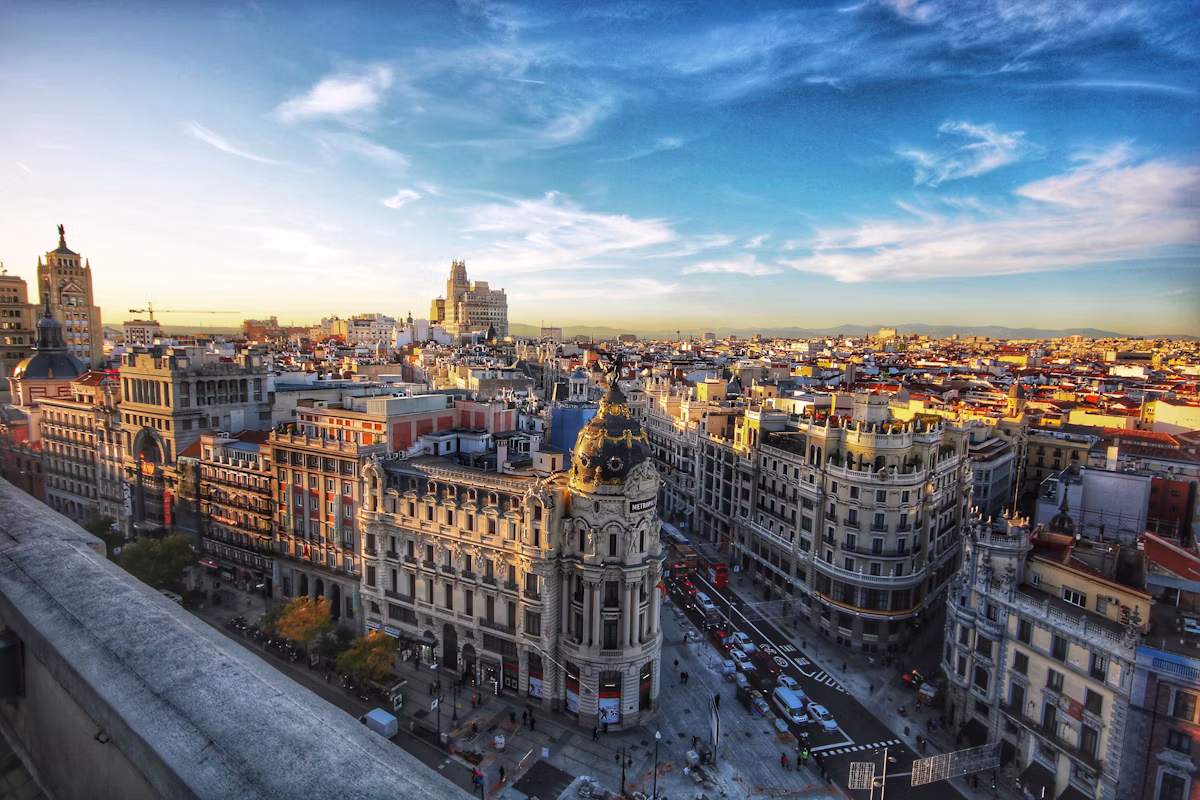 Grand European Panorama: A 28-Day Epic Journey | Western Europe, Eastern Switzerland, Western Balkans, Zadar Sea Organ, Plitvice Lakes, Danube River Cruise – Private 28-Day, 27-Night Tour