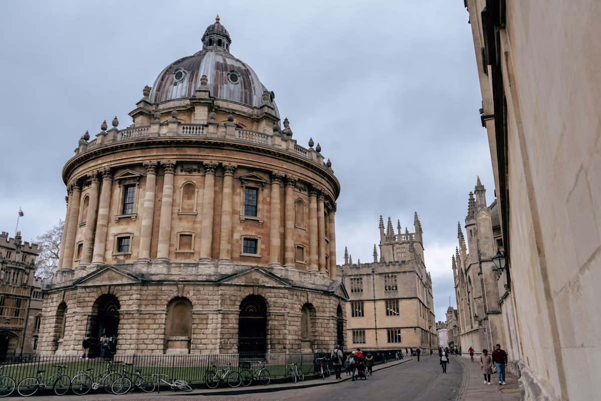Downton Abbey Illuminated Journey | Private Day Tour of Highclere Castle, Christ Church Oxford & Bampton Village