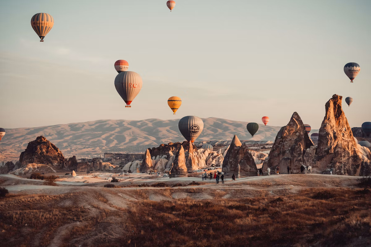 Wonders of the Crescent & Ancient Kingdoms | Turkey & Egypt: Cave Hotel, Nile Felucca, Private Pyramids – 14-Day Private Luxury Journey